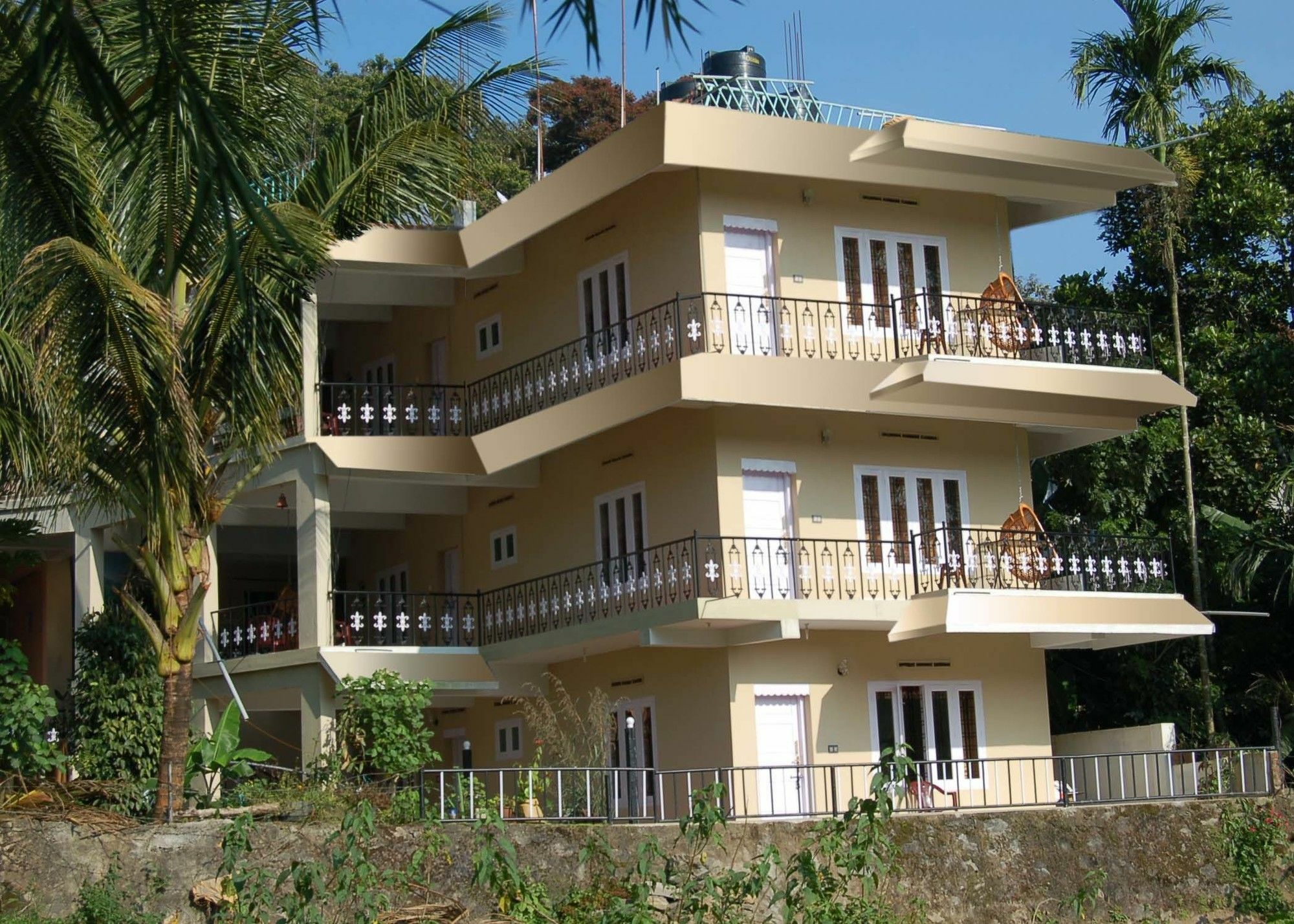 Jungle Palace Homestay Thekkady Exterior foto